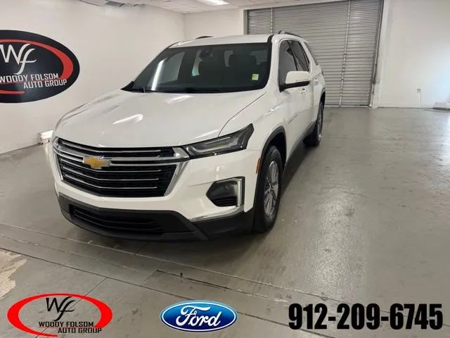White 2022 Chevrolet Traverse LT Cloth for sale in Baxley, GA