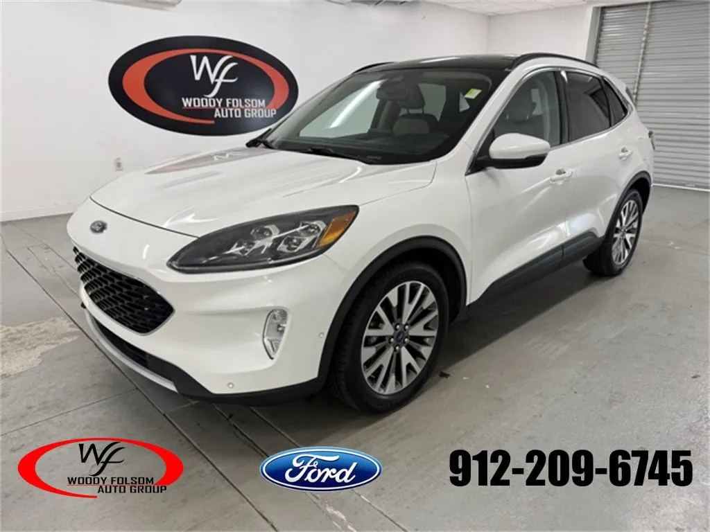 White 2020 Ford Escape Titanium Hybrid for sale in Baxley, GA