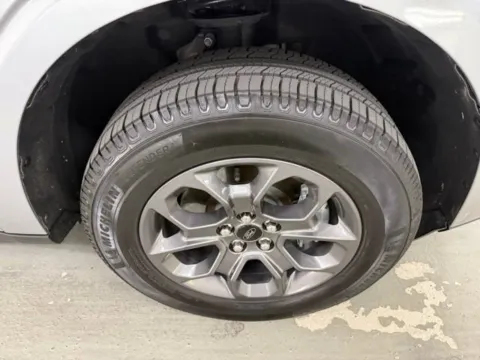 More photos of 2023 Ford Maverick XLT at Woody Folsom Ford, GA