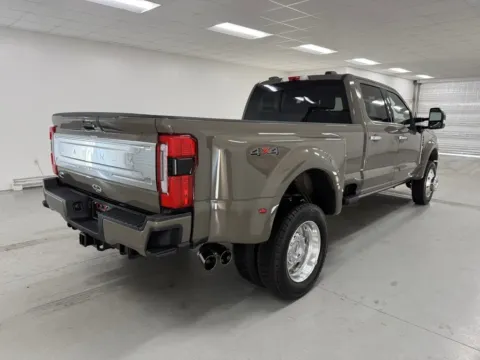 More photos of 2026 Ford Super Duty F-450 DRW Platinum at Woody Folsom Ford, GA