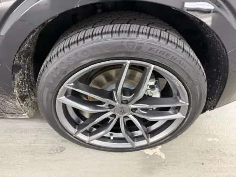 More photos of 2022 Ford Maverick XLT at Woody Folsom Ford, GA