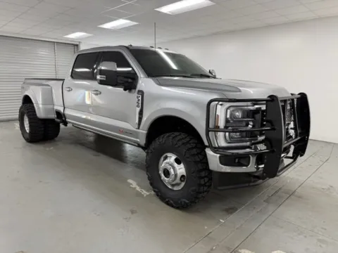 Another view of 2024 Ford Super Duty F-350 DRW LARIAT for sale in Baxley, GA at Woody Folsom Ford