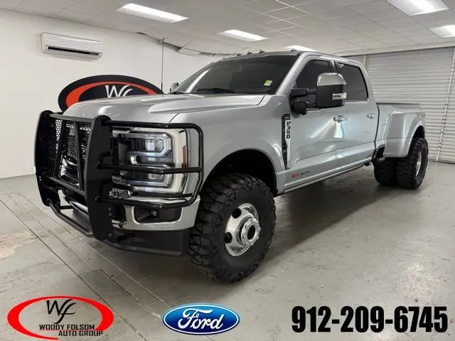 Silver 2024 Ford Super Duty F-350 DRW LARIAT for sale in Baxley, GA