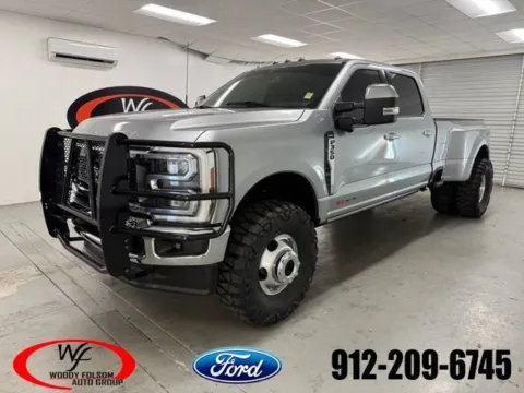 Silver 2024 Ford Super Duty F-350 DRW LARIAT for sale in Baxley, GA