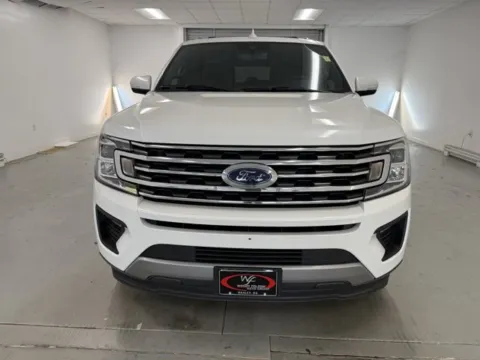 Photos of 2021 Ford Expedition Max XLT for sale in Baxley, GA at Woody Folsom Ford