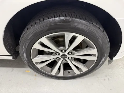 More photos of 2021 Ford Expedition Max Platinum at Woody Folsom Ford, GA