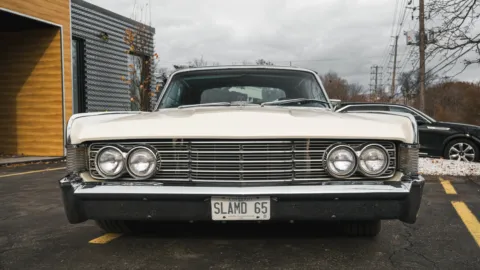 More photos of 1965 Lincoln continental at Toronto Luxe Motors Mississauga, ON