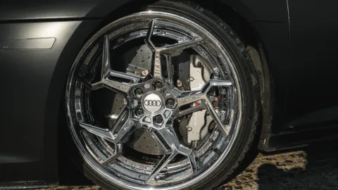 More photos of 2017 Audi R8 5.2 quattro V10 Plus at Toronto Luxe Motors Mississauga, ON