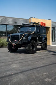 More photos of 1998 Land Rover Defender at Toronto Luxe Motors Mississauga, ON