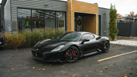 More photos of 2023 Maserati Mc20 at Toronto Luxe Motors Mississauga, ON