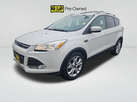 White 2016 Ford Escape SE for sale in Moses Lake, WA