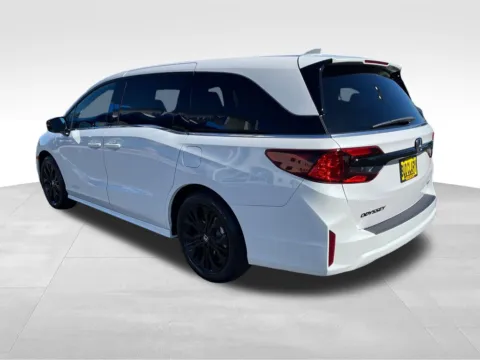 Another view of 2026 Honda Odyssey Sport-L for sale in Moses Lake, WA at Bud Clary Honda of Moses Lake