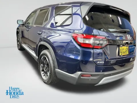 Another view of 2025 Honda Pilot EX-L for sale in Moses Lake, WA at Honda of Moses Lake