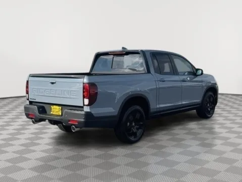 More photos of 2025 Honda Ridgeline Black Edition at Honda of Moses Lake, WA