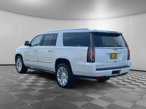 More photos of 2016 Cadillac Escalade ESV Platinum at Honda of Moses Lake, WA