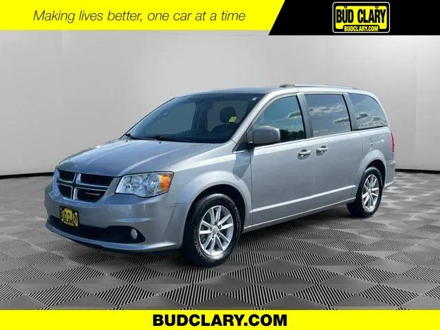 Silver 2019 Dodge Grand Caravan SXT for sale in Moses Lake, WA