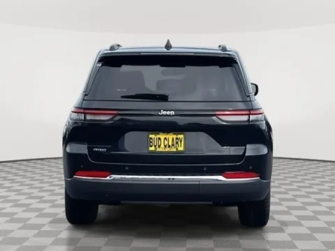 More photos of 2023 Jeep Grand Cherokee 4xe at Honda of Moses Lake, WA