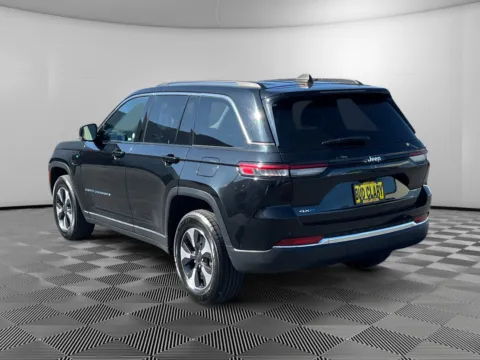 More photos of 2023 Jeep Grand Cherokee 4xe at Honda of Moses Lake, WA