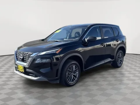 Black 2023 Nissan Rogue S for sale in Moses Lake, WA