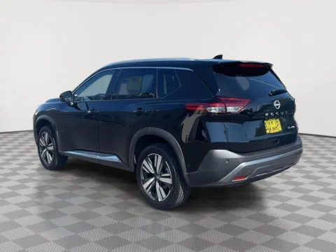 Another view of 2023 Nissan Rogue SL for sale in Moses Lake, WA at Honda of Moses Lake