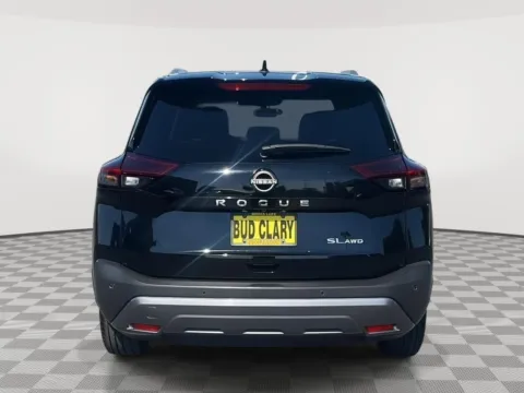 More photos of 2023 Nissan Rogue SL at Honda of Moses Lake, WA