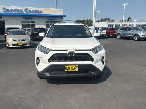 White 2019 Toyota RAV4 XLE Premium for sale in Moses Lake, WA