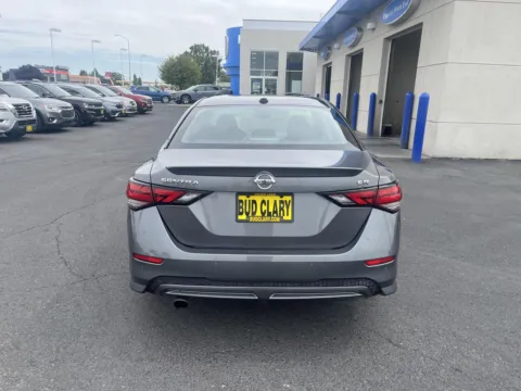 More photos of 2022 Nissan Sentra SR at Honda of Moses Lake, WA