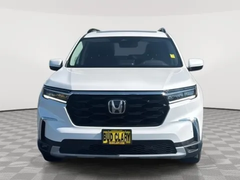White 2025 Honda Pilot Touring for sale in Moses Lake, WA