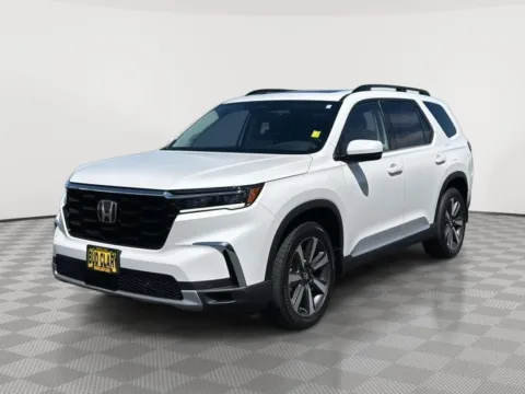 White 2025 Honda Pilot Touring for sale in Moses Lake, WA