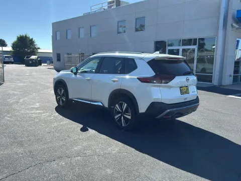 More photos of 2023 Nissan Rogue SL at Honda of Moses Lake, WA