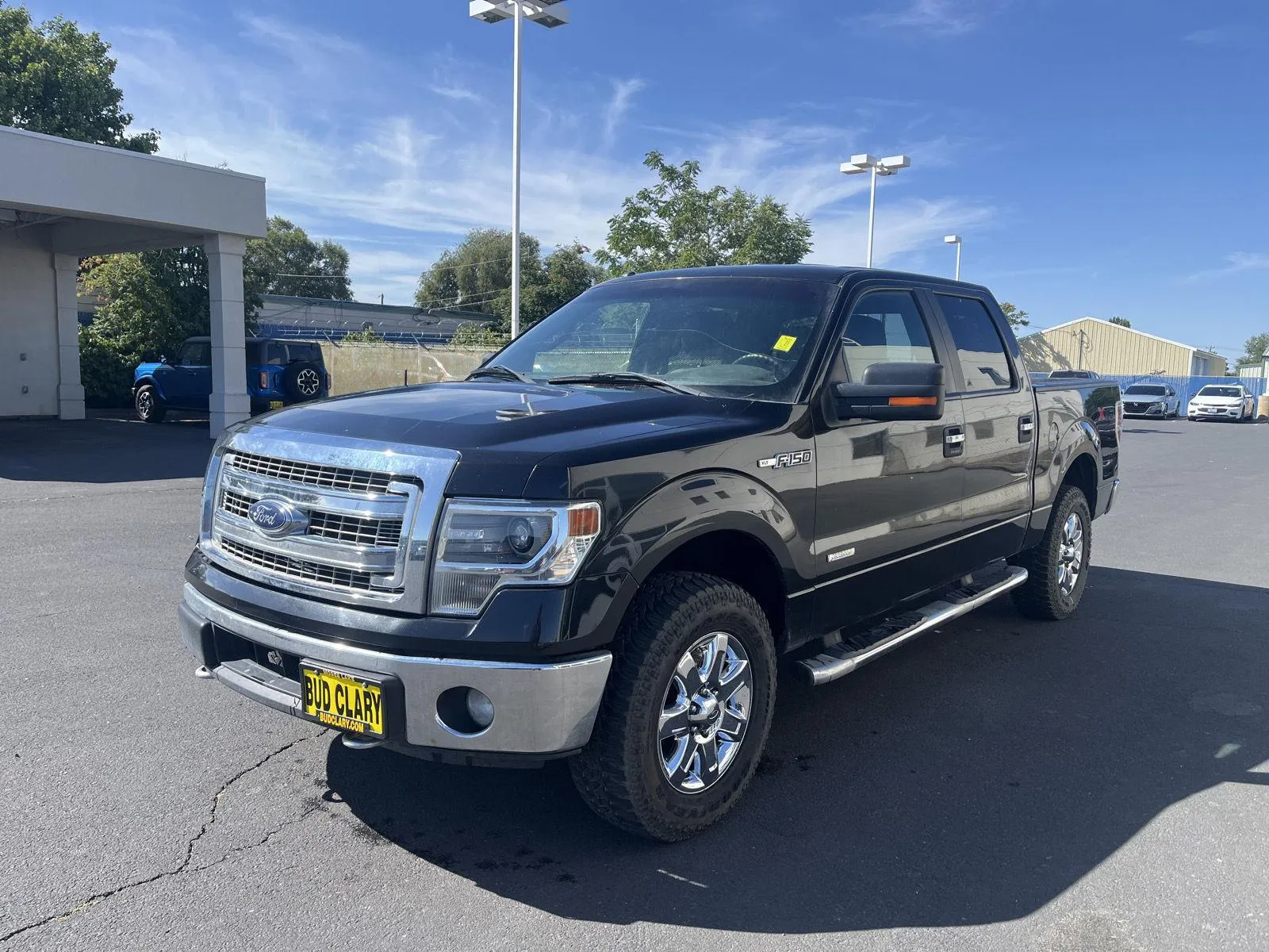 Black 2014 Ford F-150 XLT for sale in Moses Lake, WA