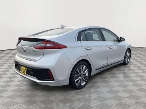 More photos of 2018 Hyundai Ioniq Hybrid Limited at Honda of Moses Lake, WA