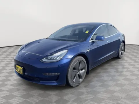 Blue 2018 Tesla Model 3 Long Range Battery for sale in Moses Lake, WA