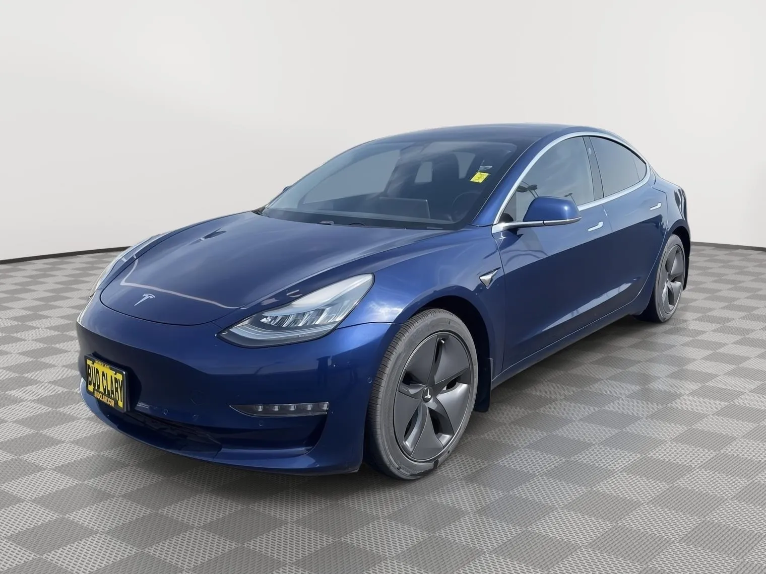 Blue 2018 Tesla Model 3 Long Range Battery for sale in Moses Lake, WA