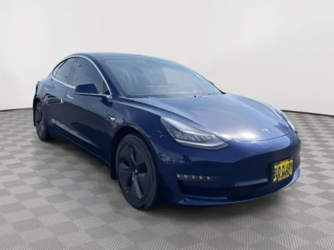 Photos of 2018 Tesla Model 3 Long Range Battery for sale in Moses Lake, WA at Honda of Moses Lake