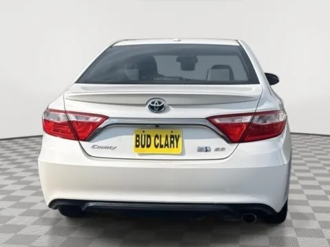 More photos of 2015 Toyota Camry Hybrid SE at Honda of Moses Lake, WA