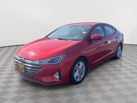 Red 2020 Hyundai Elantra SEL for sale in Moses Lake, WA