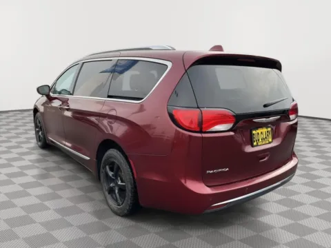 Another view of 2017 Chrysler Pacifica Touring-L Plus for sale in Moses Lake, WA at Honda of Moses Lake