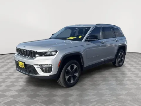 Silver 2023 Jeep Grand Cherokee 4xe 4X4 for sale in Moses Lake, WA