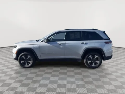 Photos of 2023 Jeep Grand Cherokee 4xe 4X4 for sale in Moses Lake, WA at Honda of Moses Lake
