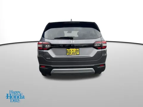 More photos of 2025 Honda Pilot EX-L at Honda of Moses Lake, WA