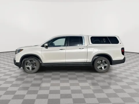 Photos of 2021 Honda Ridgeline RTL-E for sale in Moses Lake, WA at Honda of Moses Lake