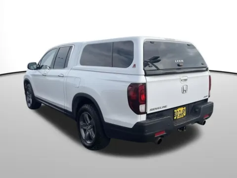 Another view of 2021 Honda Ridgeline RTL-E for sale in Moses Lake, WA at Bud Clary Honda of Moses Lake