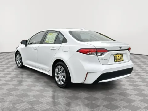 Another view of 2022 Toyota Corolla LE for sale in Moses Lake, WA at Honda of Moses Lake
