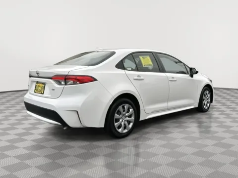 More photos of 2022 Toyota Corolla LE at Honda of Moses Lake, WA