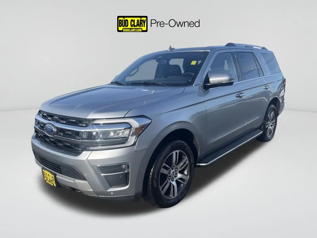 Silver 2023 Ford Expedition Limited for sale in Moses Lake, WA