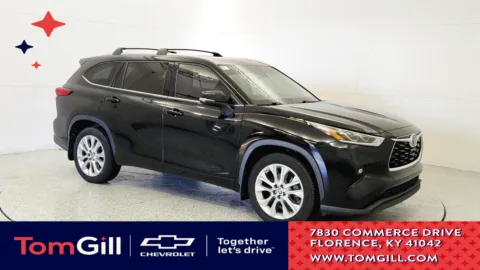 Black 2021 Toyota Highlander Limited for sale in Florence, KY