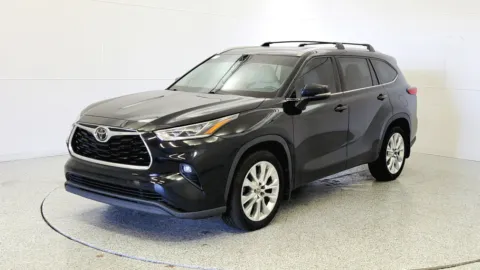 Another view of 2021 Toyota Highlander Limited for sale in Florence, KY at Tom Gill Chevrolet