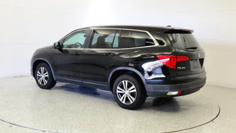 More photos of 2018 Honda Pilot EX-L at Tom Gill Chevrolet, KY