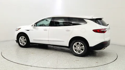 More photos of 2019 Buick Enclave Essence at Tom Gill Chevrolet, KY